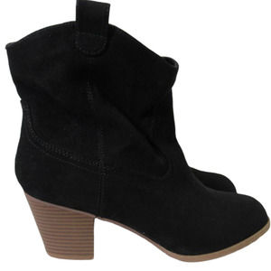 EXPRESS BLACK FAUX SUEDE WESTERN BOOTIE sz 9 as is